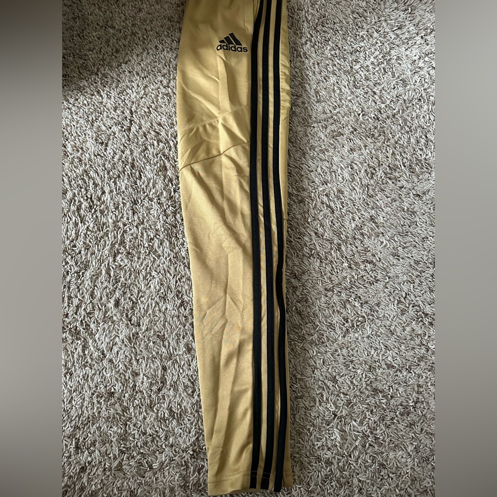 sweatpants - Picture 4 of 5